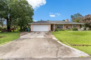 710 Rose Ave, Sebastian, FL 32958 - Photo 2