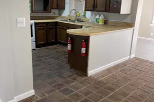 1400 Hillcrest Dr, Melbourne, FL 32935 - Photo 6