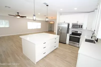 580 Pine Tree Drive, Indialantic, FL 32903 - Photo 2