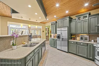 250 Lanternback Island Drive, Satellite Beach, FL 32937 - Photo 28