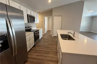 340 Dolphin St SE, Palm Bay, FL 32909 - Photo 6