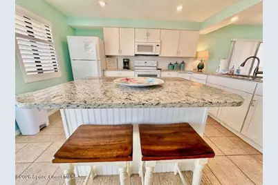 1050 N Atlantic Avenue #700, Cocoa Beach, FL 32931 - Photo 2