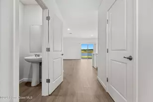 9732 Venetian Sq, Vero Beach, FL 32966 - Photo 6