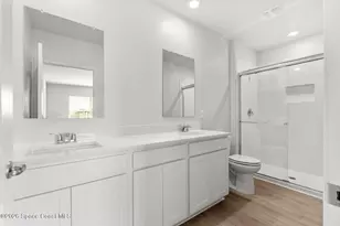 9734 Venetian Sq, Vero Beach, FL 32966 - Photo 22