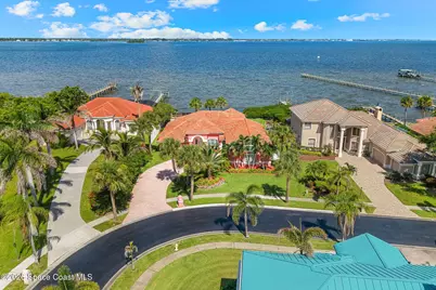 327 Island Drive, Melbourne Beach, FL 32951 - Photo 78