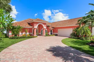 327 Island Dr, Melbourne Beach, FL 32951 - Photo 1