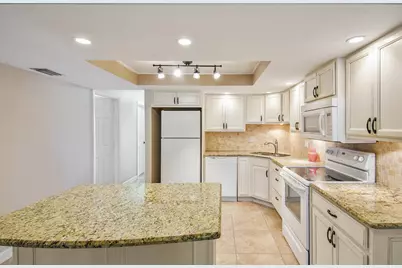 871 S Orlando Avenue, Cocoa Beach, FL 32931 - Photo 8