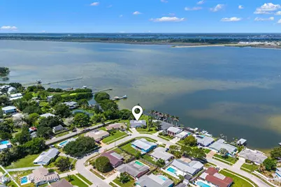 565 W Gateway Court, Merritt Island, FL 32952 - Photo 2