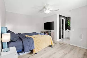 192 Cinnamon Bay Ln, Melbourne, FL 32901 - Photo 12