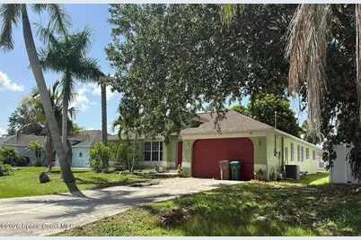 612 SE 31st Terrace, Cape Coral, FL 33904 - Photo 2