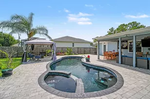 907 Hattaras Terrace SE, Palm Bay, FL 32909 - Photo 2