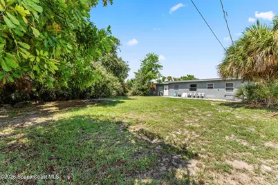 450 S Brevard Avenue, Cocoa Beach, FL 32931 - Photo 8