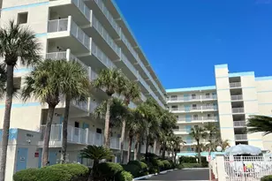 1050 N Atlantic Ave, Cocoa Beach, FL 32931 - Photo 2