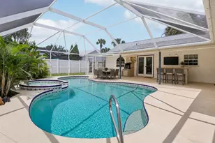 1222 Halber Ave NW, Palm Bay, FL 32907 - Photo 2