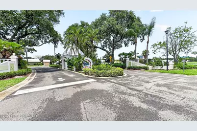1923 Sugarberry Court NE, Palm Bay, FL 32905 - Photo 38