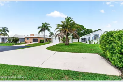 1923 Sugarberry Court NE, Palm Bay, FL 32905 - Photo 6