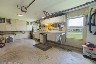 211 Lake Shore Dr, Merritt Island, FL 32953 - Photo 32
