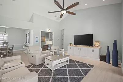 809 W Central Boulevard, Cape Canaveral, FL 32920 - Photo 14