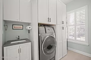 809 W Central Blvd, Cape Canaveral, FL 32920 - Photo 52