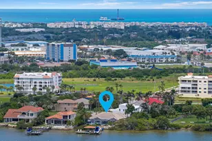 809 W Central Blvd, Cape Canaveral, FL 32920 - Photo 2