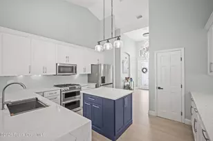809 W Central Blvd, Cape Canaveral, FL 32920 - Photo 22