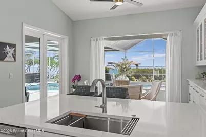 809 W Central Boulevard, Cape Canaveral, FL 32920 - Photo 26