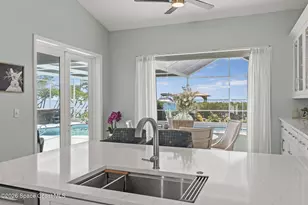 809 W Central Blvd, Cape Canaveral, FL 32920 - Photo 26