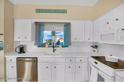 5010 Harmony Circle #306, Vero Beach, FL 32967 - Photo 6