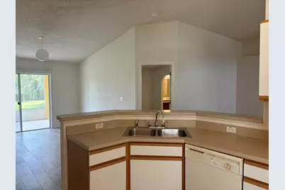 1776 Vista Lake Circle, Melbourne, FL 32904 - Photo 6