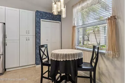 409 Gardendale Circle SE, Palm Bay, FL 32909 - Photo 8