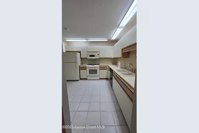816 Greenwood Manor Circle #10, West Melbourne, FL 32904 - Photo 14