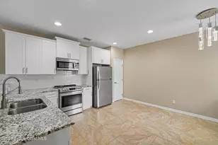 1030 Venetian Dr, Melbourne, FL 32904 - Photo 20