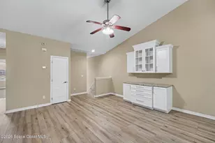 1030 Venetian Dr, Melbourne, FL 32904 - Photo 12