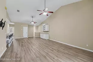 1030 Venetian Dr, Melbourne, FL 32904 - Photo 6