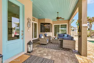 14 Cottage Ct, Cocoa Beach, FL 32931 - Photo 2