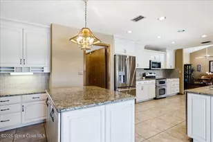 730 Kerry Downs Cir, Melbourne, FL 32940 - Photo 40