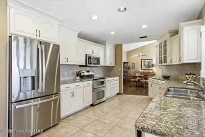 730 Kerry Downs Circle, Melbourne, FL 32940 - Photo 38