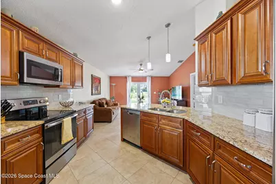 650 Benton Drive, Melbourne, FL 32901 - Photo 10