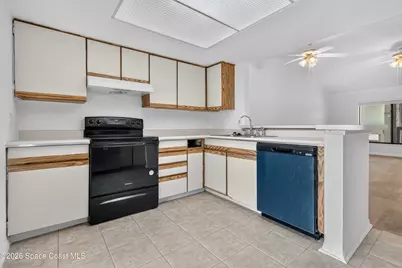 1515 Huntington Lane #1022, Rockledge, FL 32955 - Photo 10