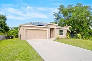 1261 Rainbow Rd SE, Palm Bay, FL 32909 - Photo 2