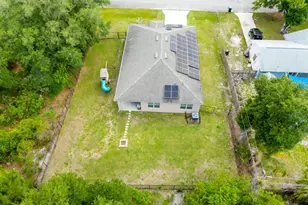 1261 Rainbow Rd SE, Palm Bay, FL 32909 - Photo 8