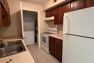 2100 Forest Knoll Dr NE, Palm Bay, FL 32905 - Photo 8