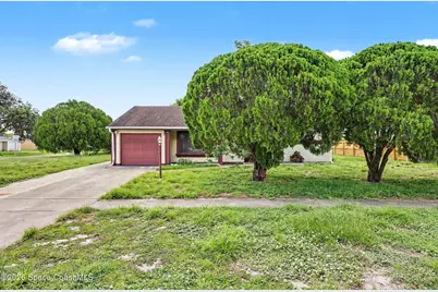 997 Mariposa Drive NE, Palm Bay, FL 32905 - Photo 2