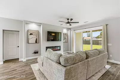182 La Casa Street SW, Palm Bay, FL 32908 - Photo 6