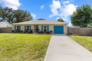 1382 Seahouse St, Sebastian, FL 32958 - Photo 1