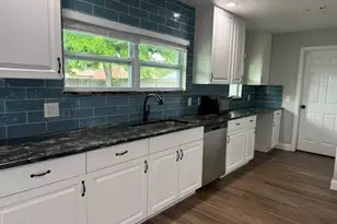 1346 Port Malabar Blvd NE, Palm Bay, FL 32905 - Photo 4