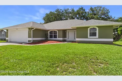 679 Atlantus Terrace, Sebastian, FL 32958 - Photo 2