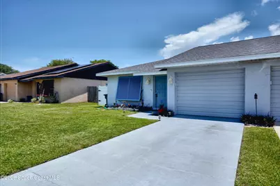 37 E Towne Place, Titusville, FL 32796 - Photo 2