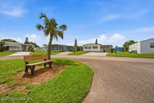 1174 Pleasant Ct NE, Palm Bay, FL 32907 - Photo 2