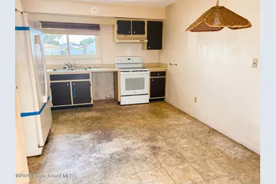 255 Applewood Circle, Melbourne, FL 32940 - Photo 6
